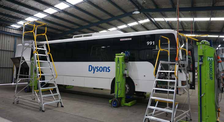 Dysons Volvo B7R Express 991